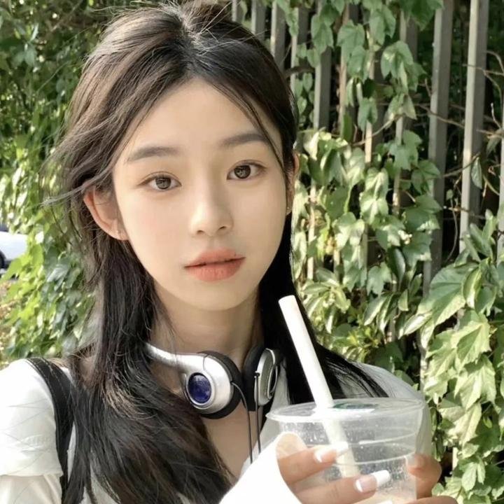 跨越8年的新娘